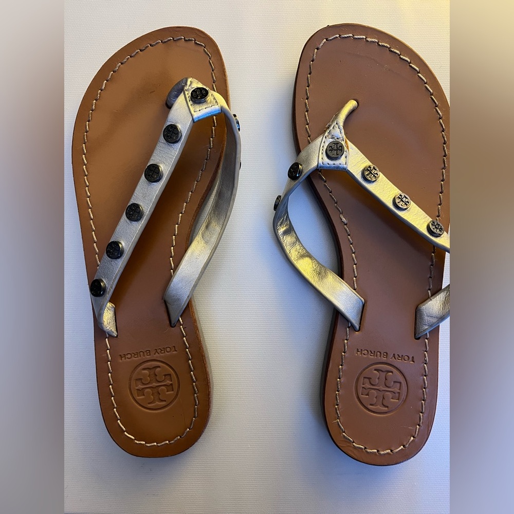 Tory Burch Sliver and Brown Flip Flops! Size 6